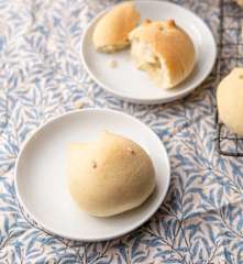Bunny Bread Rolls with Cheesy Centre