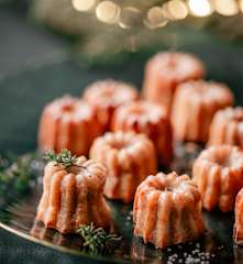 Minicannelés au foie gras