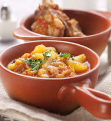 Potrawka z ziemniaków i żeberek