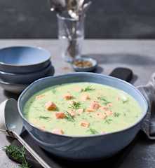 Mitternachtssuppe mit Lachs