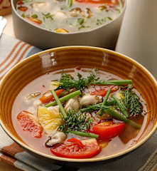 Canh hàu nấu chua