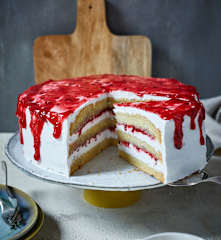 Vegane Vanille-Preiselbeer-Torte