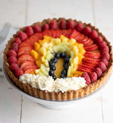 Tarta de frutas arcoíris