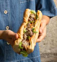 Banh mi au bœuf à la citronnelle