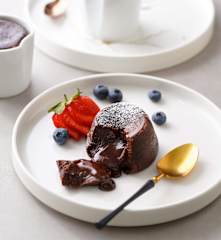 巧克力熔岩蛋糕