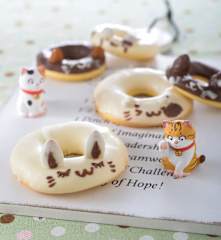 可愛動物甜甜圈