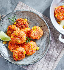 玉米胡萝卜虾饼