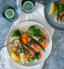 Pesto-topped salmon with quinoa and steamed veg