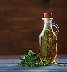 Olio alle erbe aromatiche