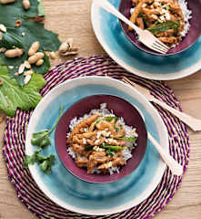 Pollo thai con cacahuetes y arroz con coco (Tailandia)