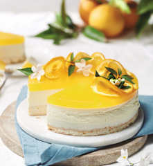 Pastel de crema bávara de yogur y naranja