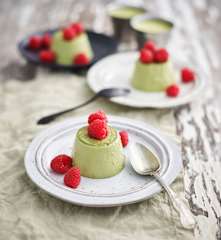 Panacota de matcha