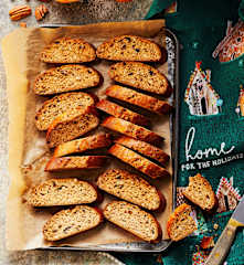 Kirsch-Nuss-Cantuccini