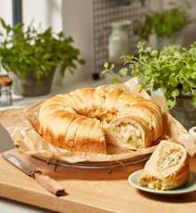 Käse-Kräuter-Knäuel