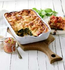 Kräuterlasagne mit Tomatensalsa