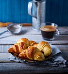 Croissant de masa brioche hojaldrada