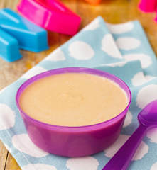 Merenda di frutta mista e cereali