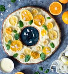 Mazurek wieniec z karmelizowanymi cytrusami