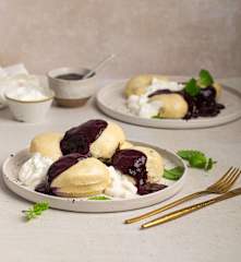 Czeskie knedliki z jagodami