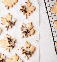 Galletas de mantequilla y jarabe de maple