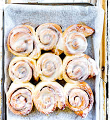 Cinnamon rolls
