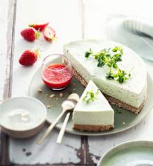 Cheesecake sans cuisson au basilic