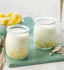 Yogur de coco y piña en Varoma