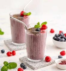 Smoothie z jagodami acai