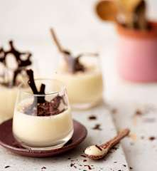 White Chocolate Mousse with Aquafaba