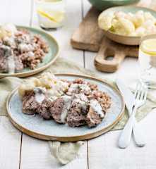 Polędwiczki wieprzowe w sosie chrzanowym