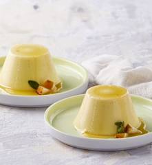 Budino alle pere con salsa al caramello