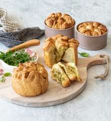 Mini herb and garlic pull apart bread