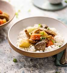 Ragoût de légumes et seitan à la vietnamienne, riz au jasmin