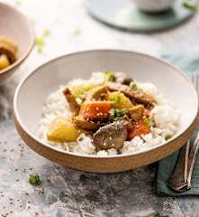 Vietnamese-style Vegetable Stew with Rice