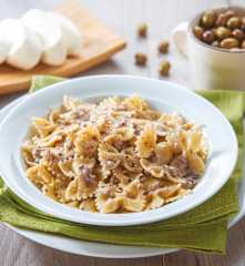 Olive and Mozzarella Farfalle