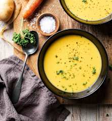 Crema de patatas, puerros y zanahorias