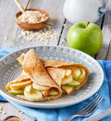 Crepas de avena con frutas