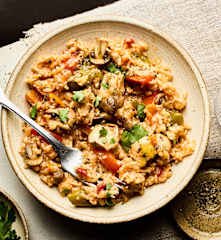 Ρύζι με κοτόπουλο και μανιτάρια