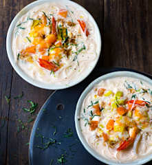 Soupe de crevettes, coco et vermicelles
