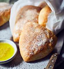 Ciabattabrötchen