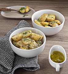 Πατατοσαλάτα