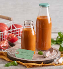 Przecier pomidorowy (passata) z bazylią i czosnkiem