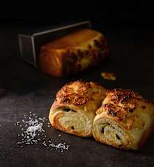 咬三口椰酥麵包