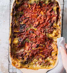 Lasaña vegana de setas y kale con pesto de rúcula y nueces