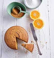 Bolo de laranja com tisana drenante