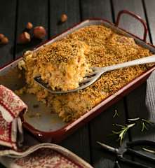 Pikanter Reisauflauf mit Gemüse und Mozzarella