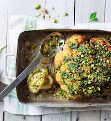 Coliflor con pesto de pistachos
