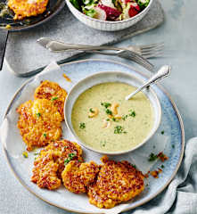 Linsen-Kartoffel-Puffer mit Cashew-Dip (vegan)