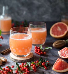 Rozgrzewający napar grejpfrutowy