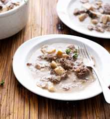 Spezzatino di manzo a Cottura Lenta con salsa ai funghi